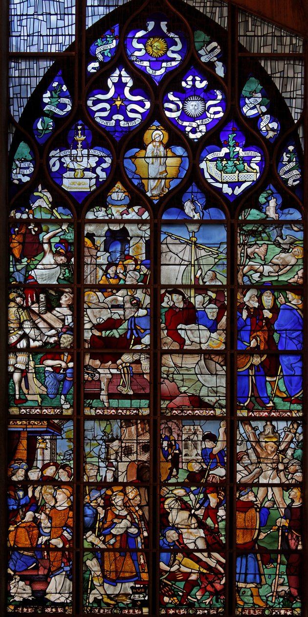 Vindu w13 som viser St Vincents martyrium; jomfruens litani i tracery-lysene av French School