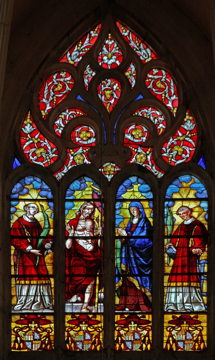 Vindu w200 som viser St. Stefanus, oppstandelsens Kristus, jomfru Maria og en diakonhelgen av French School