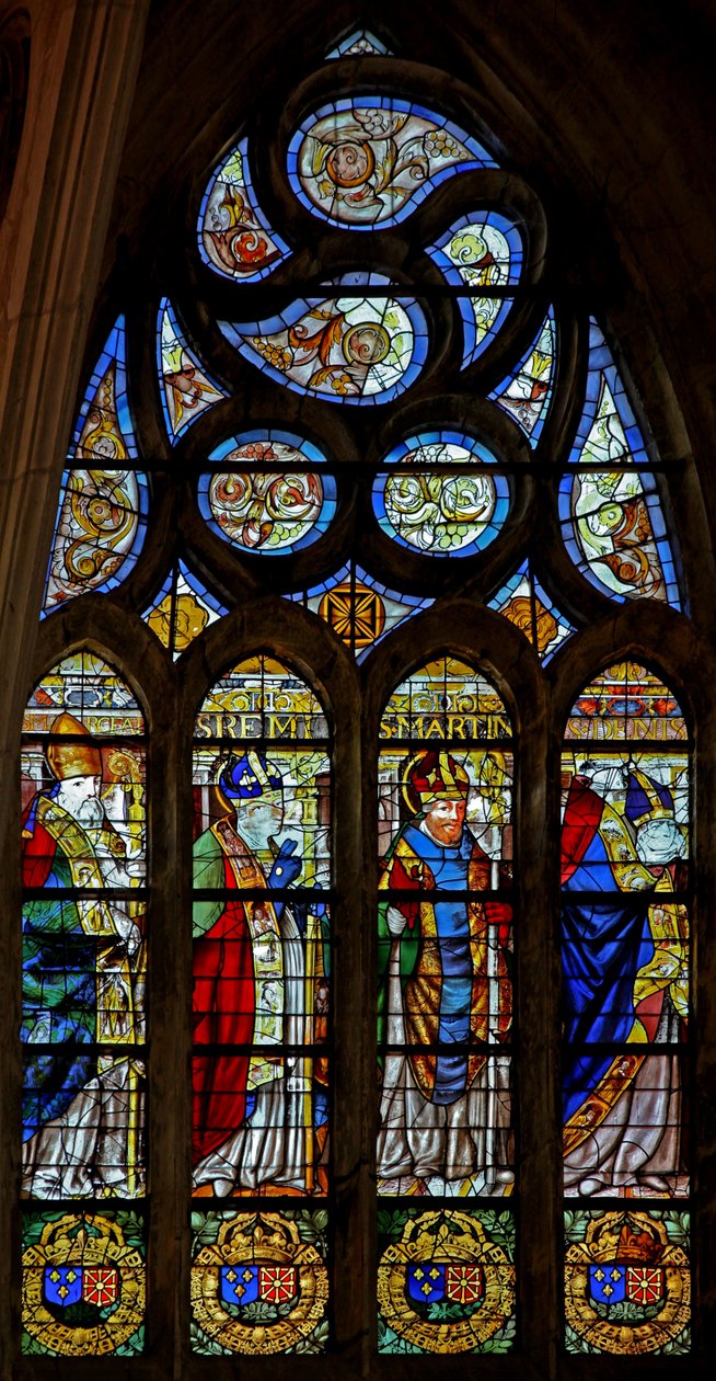 Vindu w201 som viser St. Marceau(?), St. Remi, St. Martin og St. Denis av French School