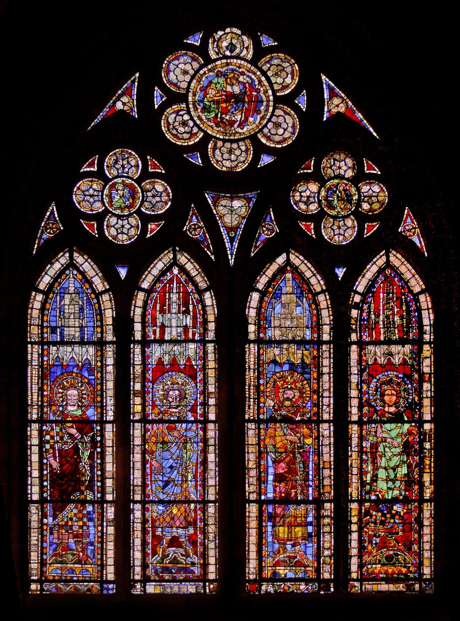 Vindu w7 som viser de hellige romerske keisere: Lotharius, Louis, Charles av French School