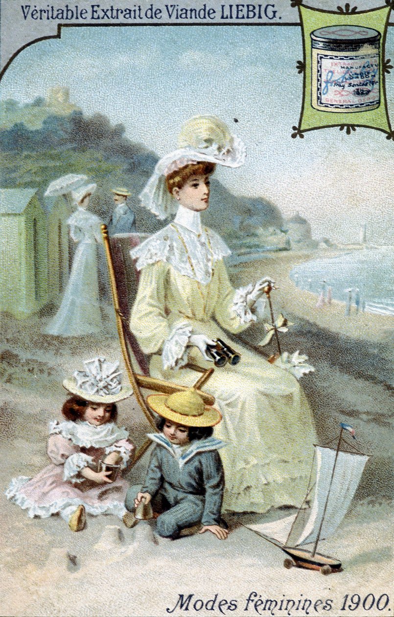 Damemote 1900. Kvinne på stranden med sine to barn. Chromolithography produkter Liebig. av French School