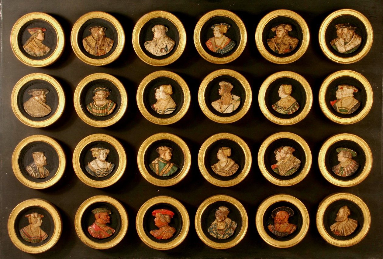 En samling av tjuefire tegnere som portrettmedaljonger (farget gesso duro påført treslipt) av Friedrich (after) Hagenauer