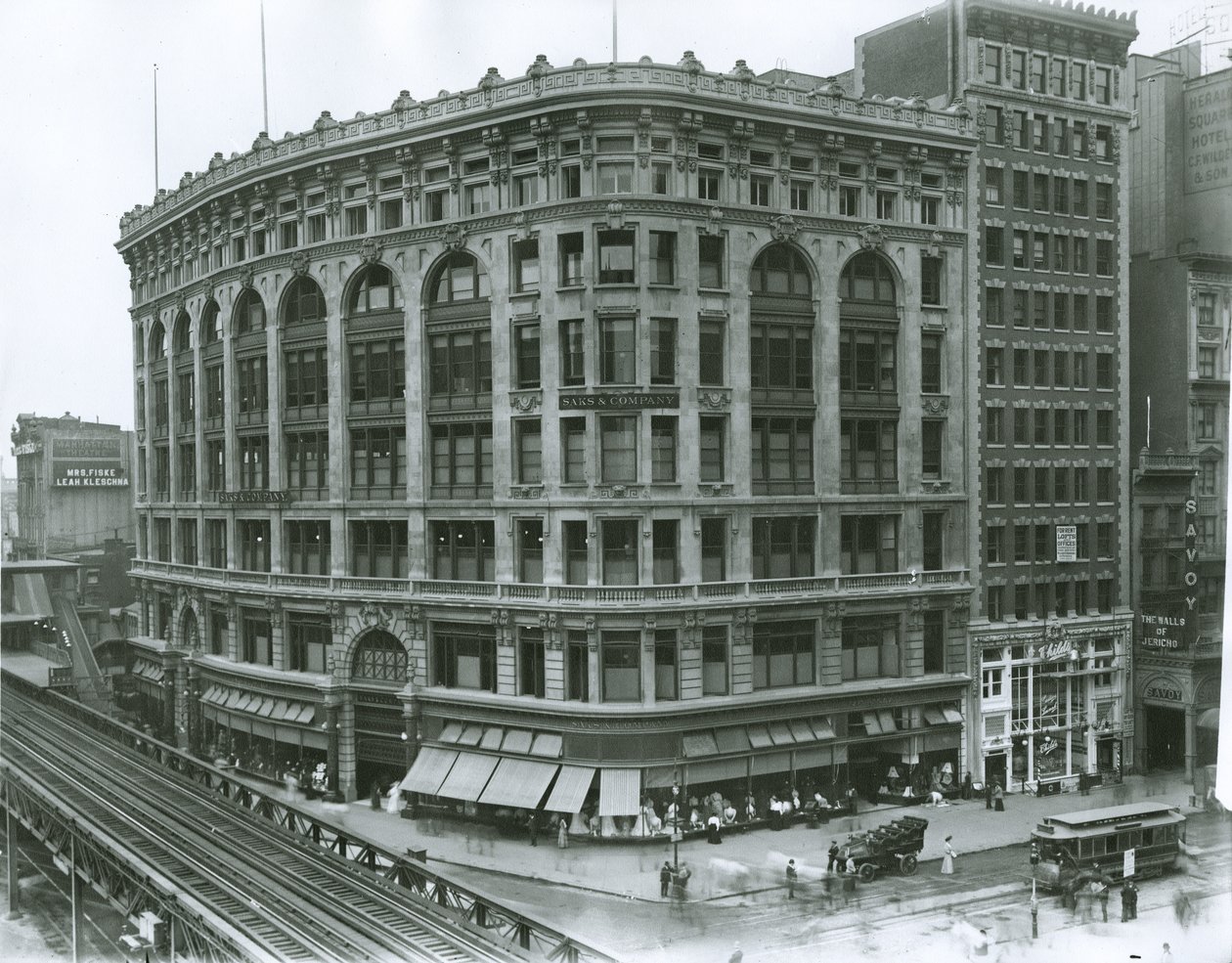 Saks und Company Department Store, New York (foto av gelatinsølv) av G.P. Hall und Sohn
