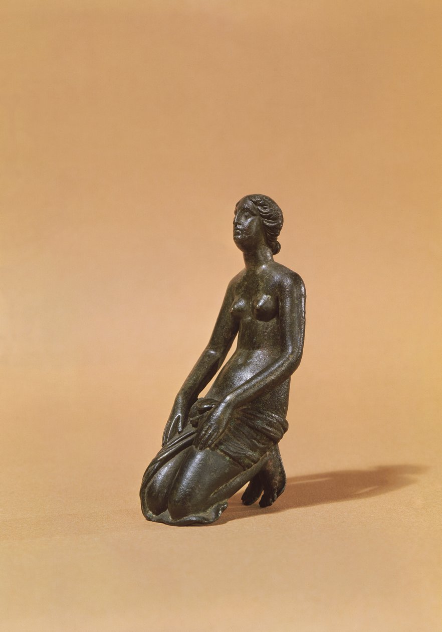 Crouching Venus, fra Chalandry (bronse) av Gallo Roman