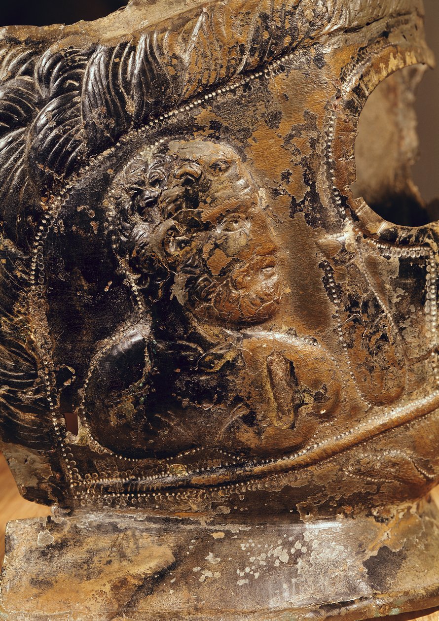 Detalj av en gladiatormaske i bronse detalj av 131545 av Gallo Roman
