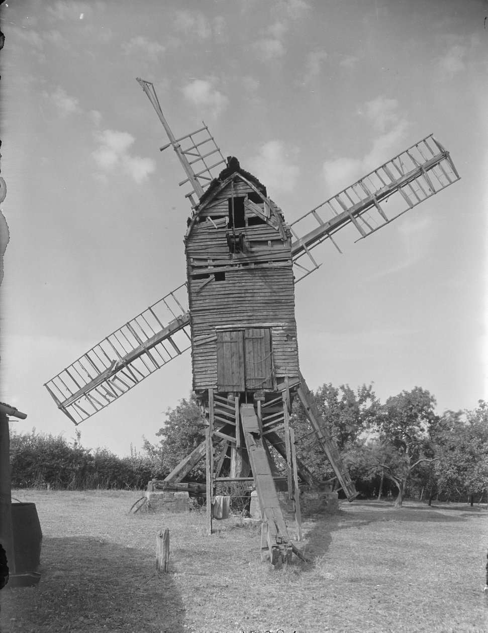 Bozeat vindmølle, Bozeat, Wellingborough, Northamptonshire, 1947. av George Bernard Mason