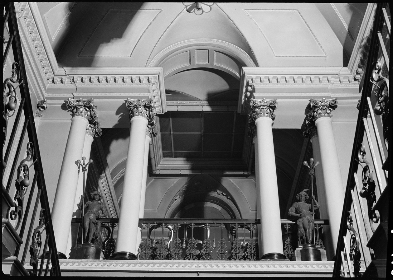 The Mansion House, High Street, Doncaster, 1942. av George Bernard Wood