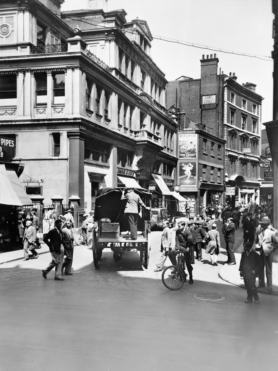 Leadenhall Street ser vestover, City of London, før 1933 av George Davison Reid