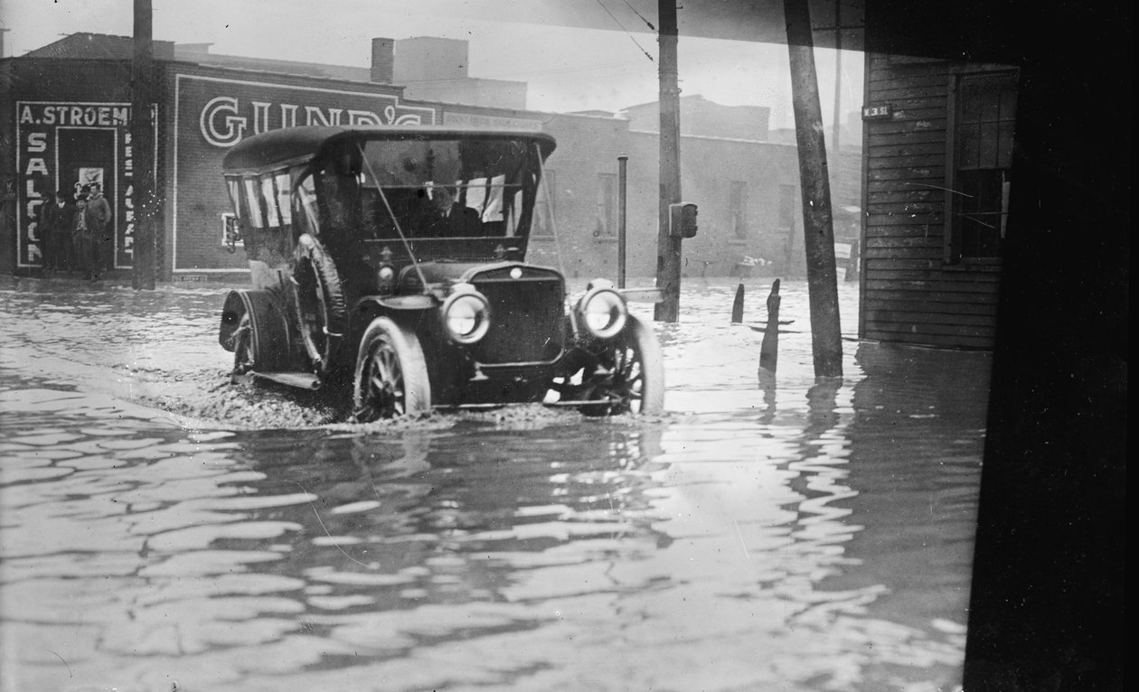 Oversvømmet Cleveland av George Grantham   Bain News Service Bain