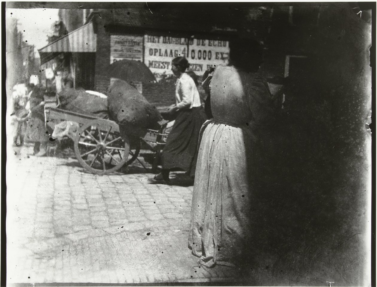 Aktivitet i Houtkopersdwarsstraat og Jodenbreestraat i Amsterdam av George Hendrik Breitner