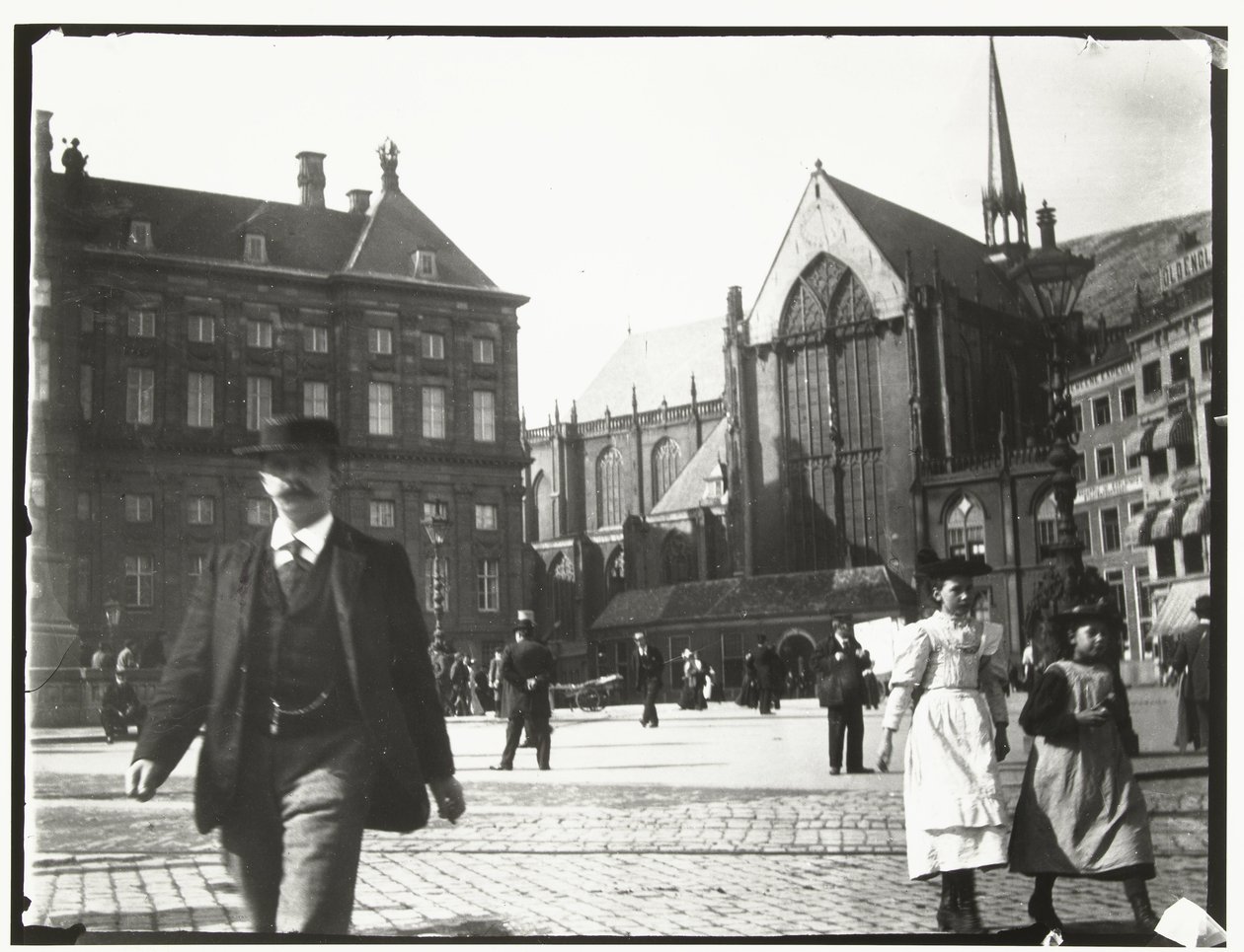 Utsikt over Dam-plassen i Amsterdam av George Hendrik Breitner