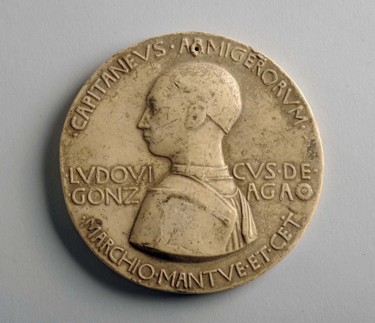 Gipsmedaljong (gips) av George James Frampton