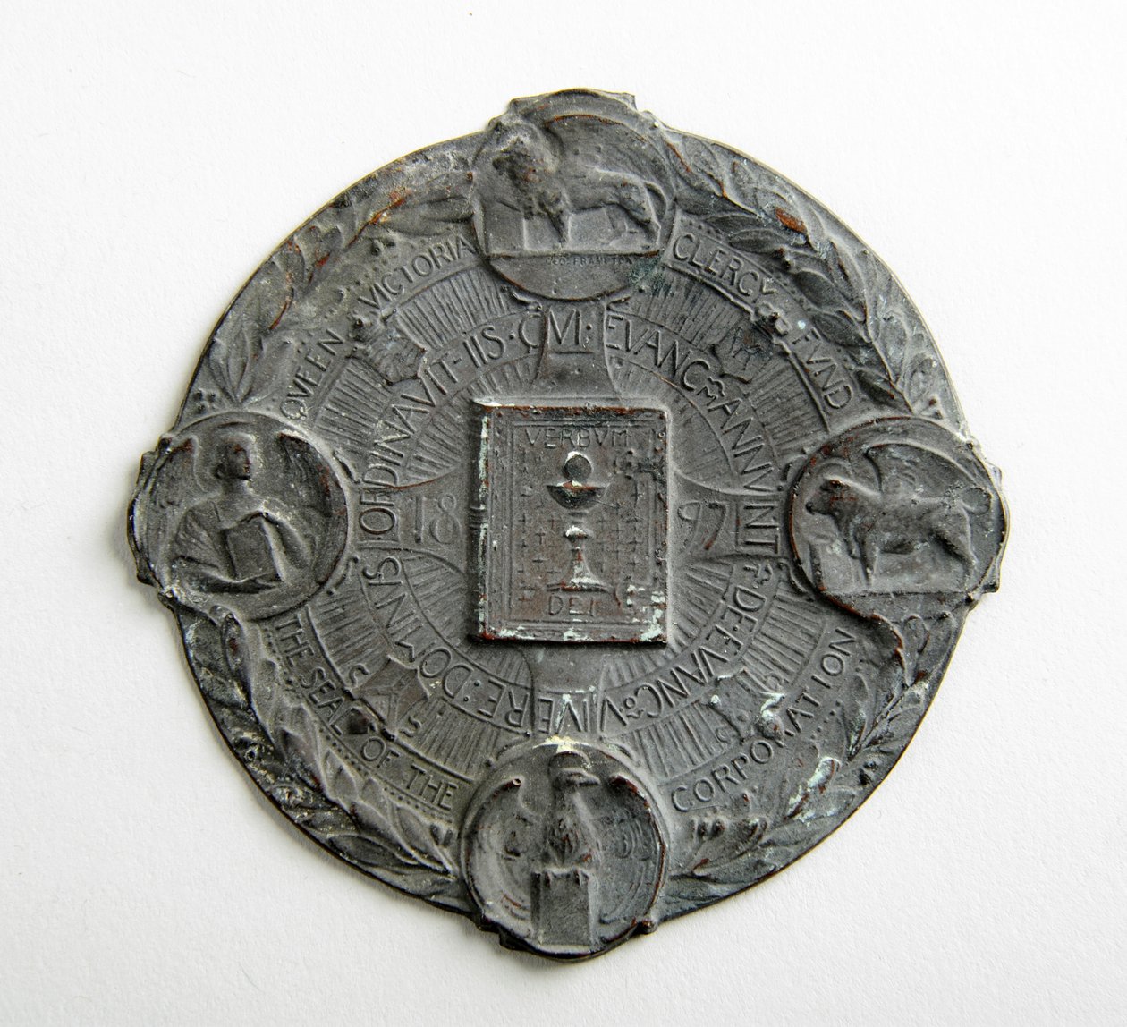 Segl for Queen Victoria Clergy Fund (kobber) av George James Frampton