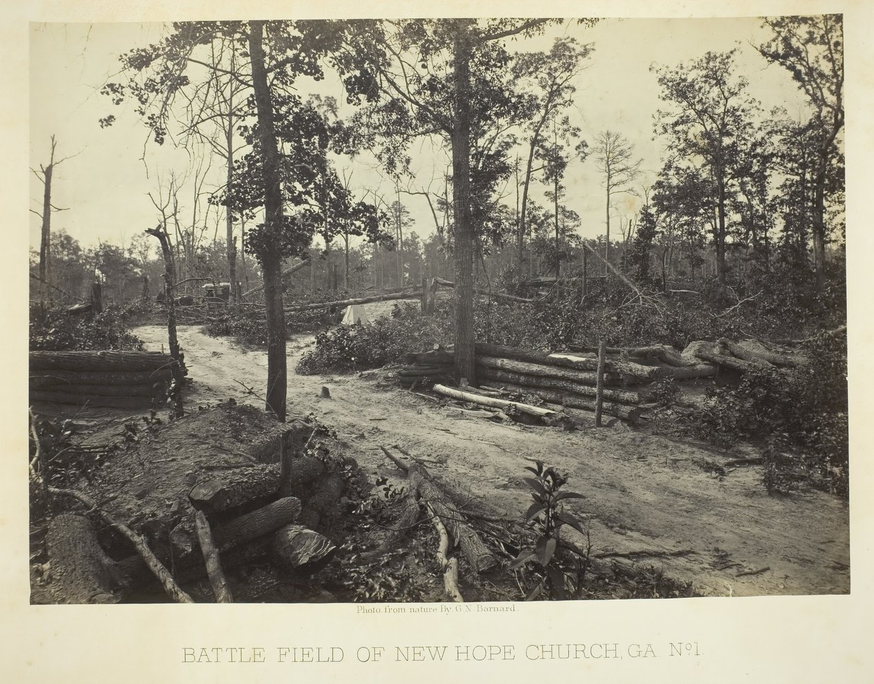 Battle Field of New Hope Church, GA, nr. 1, 1866. av George N. Barnard