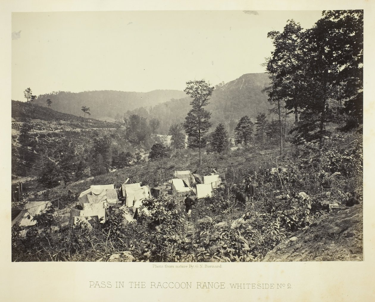 Pass i Raccoon Range, Whiteside nr. 2, 1864. av George N. Barnard