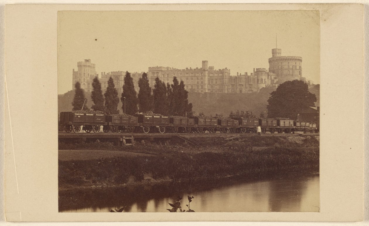 Windsor Castle, sett fra Themsen av George Washington Wilson