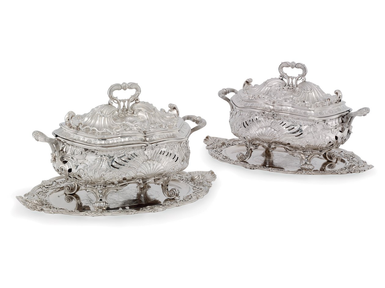 Et par Suppe-Tureens, The Leinster Service av George Wickes