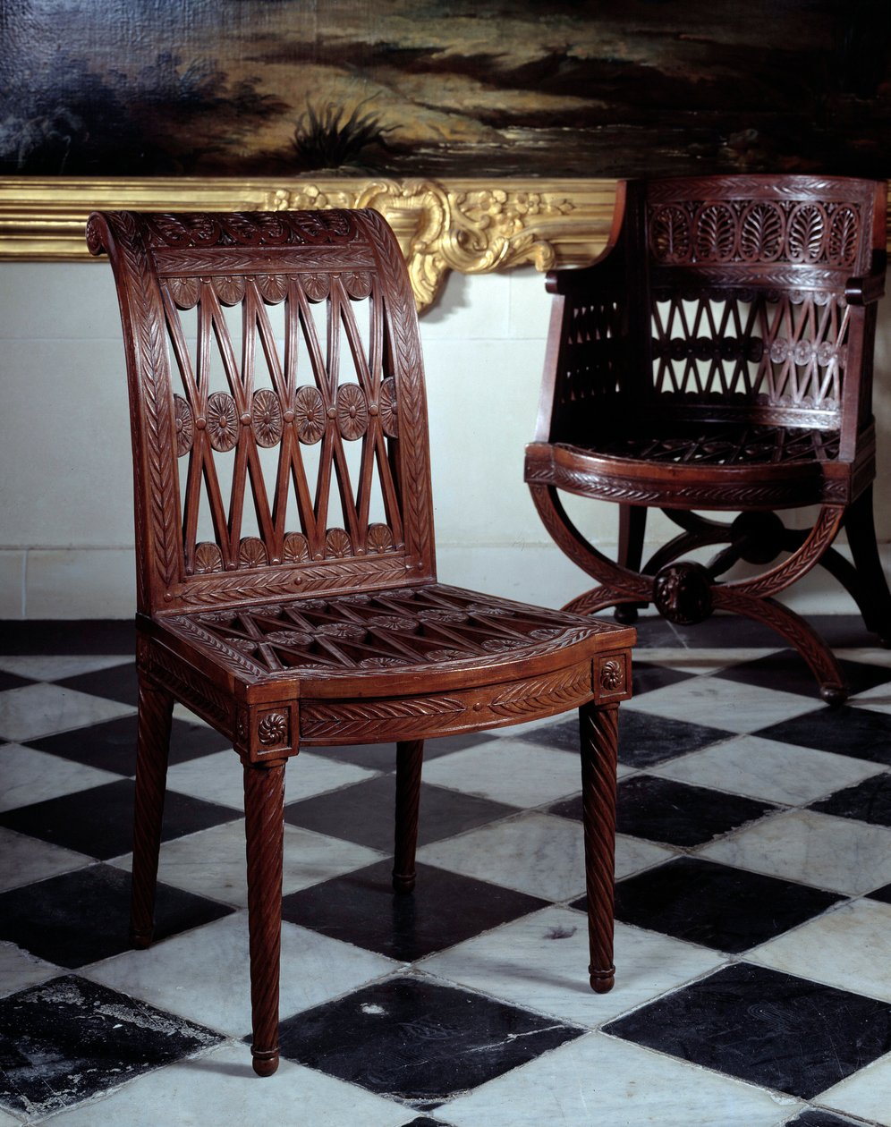 Ordstyrer bestilt for Marie Antoinettes meieri. Utskårne mahognimøbler av Georges Jacob (1739-1814) av Georges Jacob