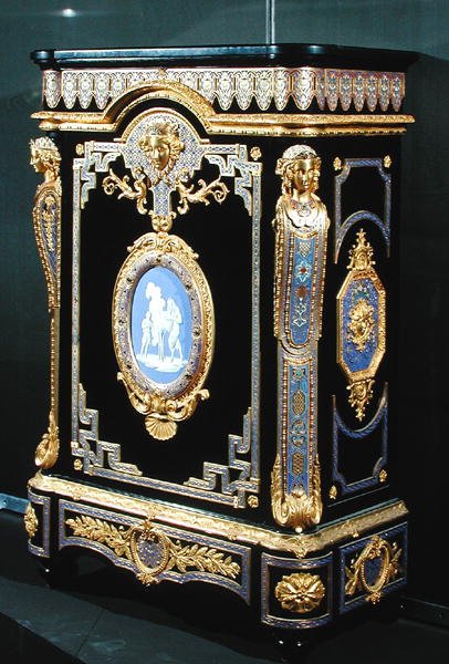 Skjenk, ca. 1855 (ibenholt, bronse og malt emalje) av Georges and Legost Achille (fl.1855) Monbro