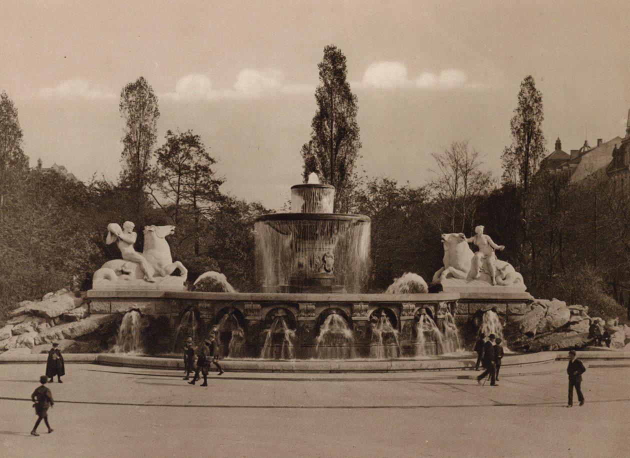 München / München: Wittelsbach-fontenen (s/hvitt-bilde) av German Photographer