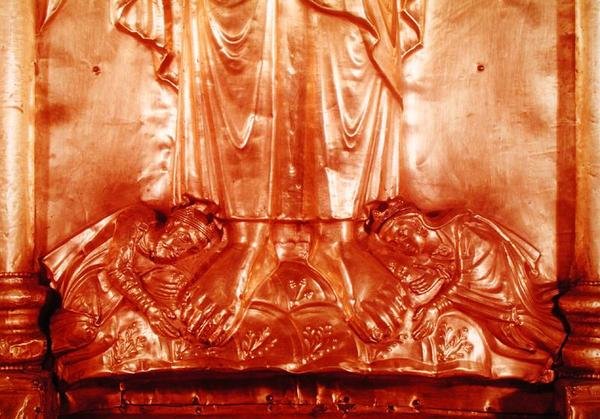Antependium som viser Kristus forløseren, detalj om giverne, Henri II (973-1024) og hans kone Kunigunde (978-1040) (gull) (se også 158267) av German School