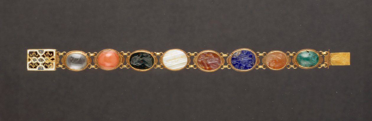 Armbånd (gull og edelstener) av German School