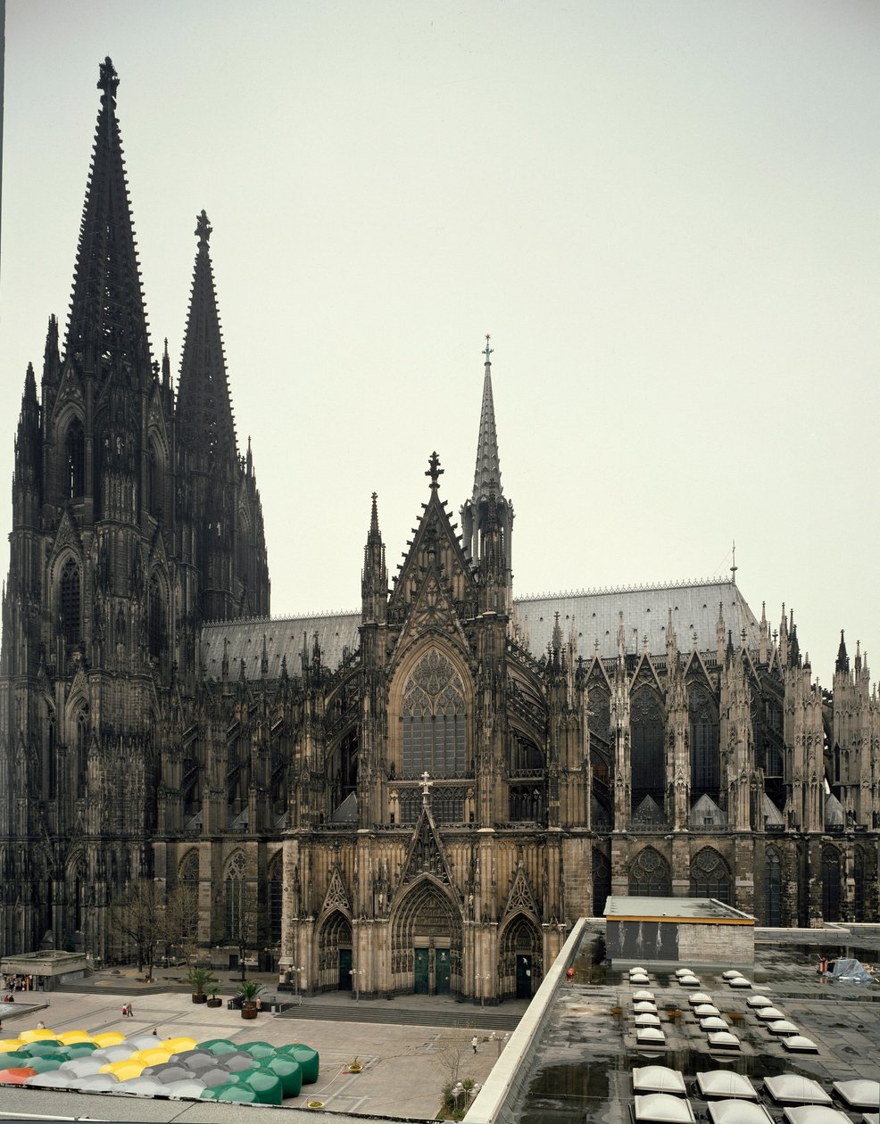 Gotisk kunst: Utsikt over Kölnerdomen bygget mellom 1248 og 1560. Tyskland av German School