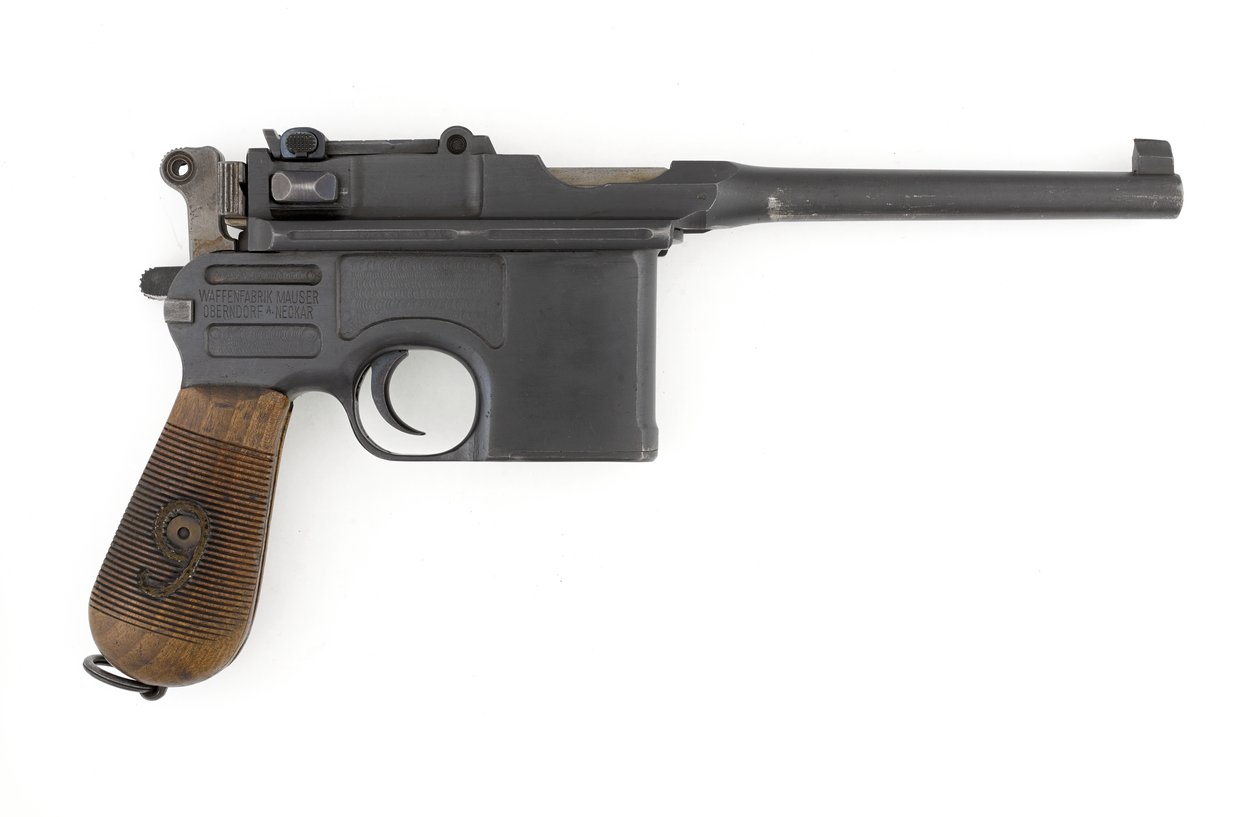Mauser C96 9 mm selvlastende pistol, eksportmodell konvertert til 9 mm Parabellum (pistol, selvlastende, Mauser, 9 mm C96 konvertering) av German School