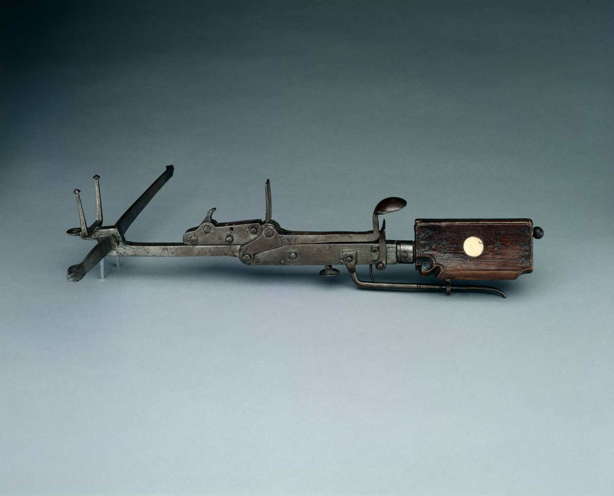 Pellets armbrøst for et barn, ca. 1600-1650 av German School