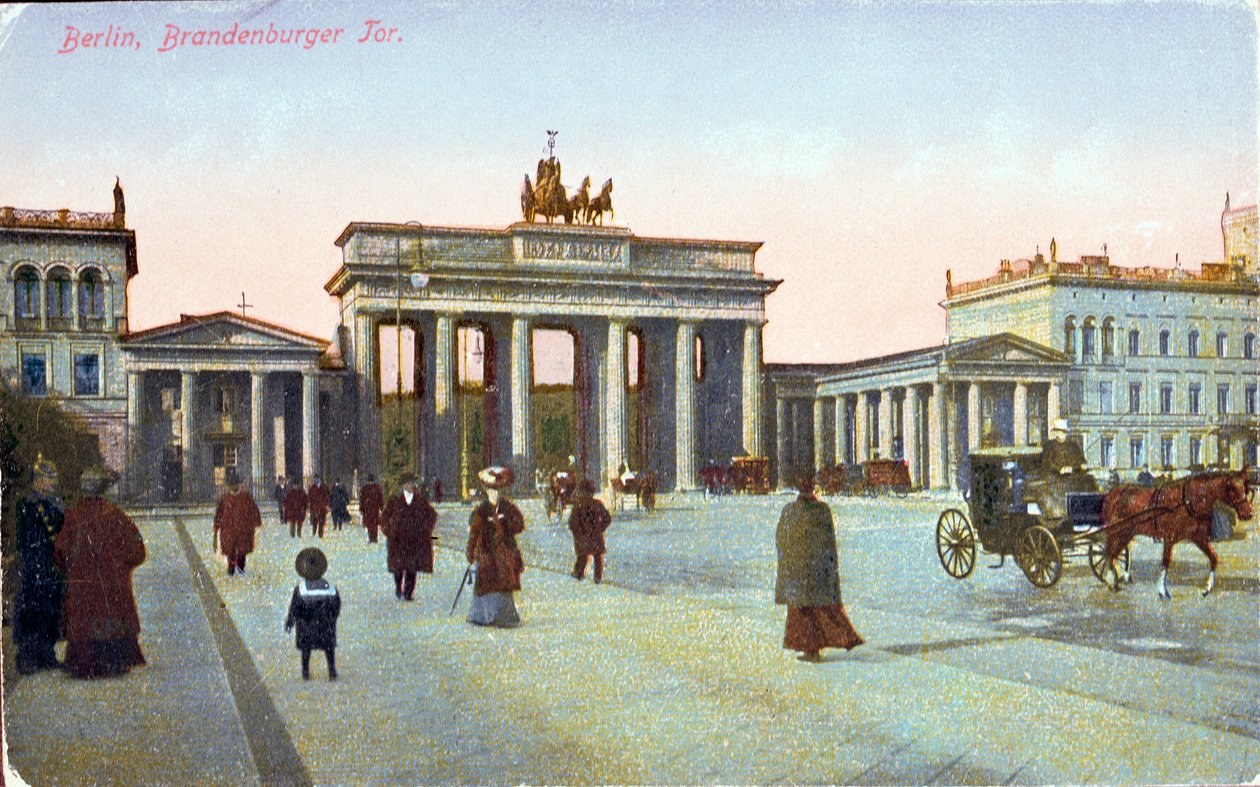 Postkort som viser Brandenburger Tor i Berlin, før 1914 (farget bilde) av German School