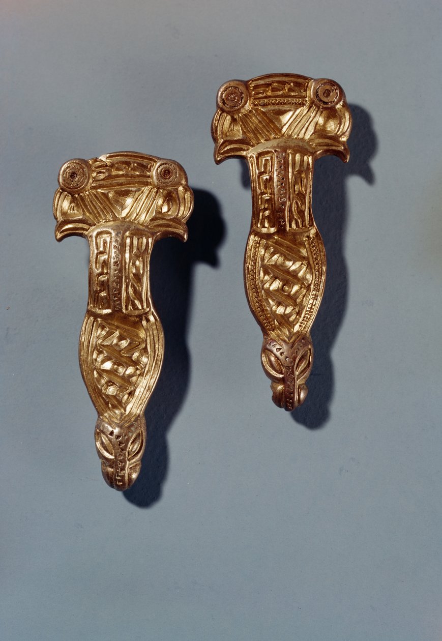 Thueringer fibulas med fuglehoder, Stoessen, første halvdel av C06th, (gull) av German School