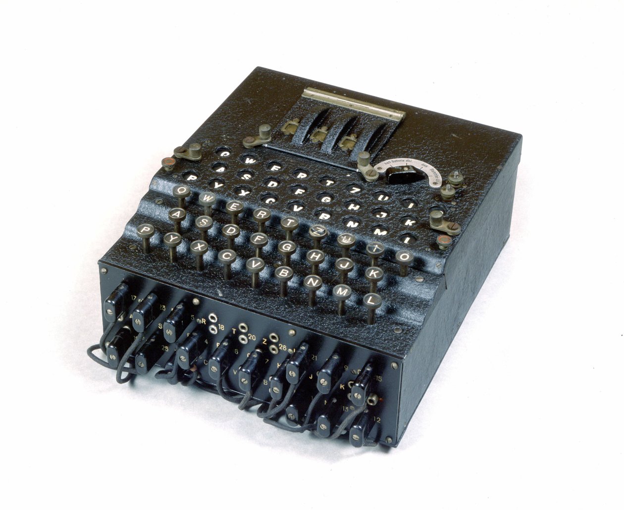 Krig 1939-1945. Avkodingsmaskin "" Enigma"" oppfunnet av Arthur Scherbius (1878-1929) tysk ingeniør. av German School
