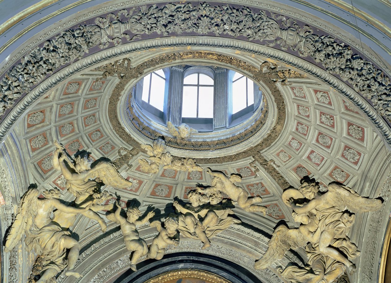 Utsikt over kuppelen med englemusikere fra Fonseca-kapellet (polykrom stukkatur) av Gian Lorenzo Bernini