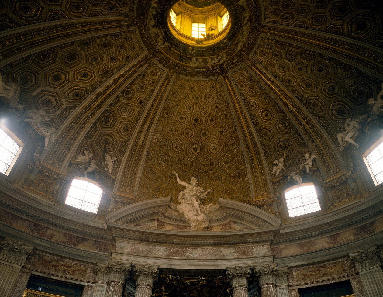 Inne i kuppelen, Church of Saint Andrew's at Quirinal, arkitekt Gian Lorenzo Bernini (1598-1680), Roma, Italia av Gian Lorenzo Bernini