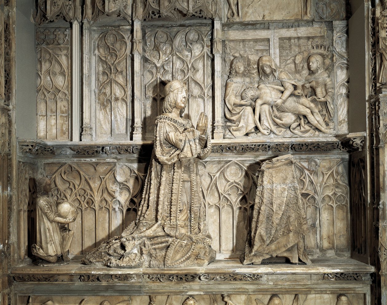 Gotisk kunst: Tomb of John of Padilla (1490-1521). Hidalgo og kastiliansk revolusjonær, kjent for sin deltakelse i krigen mot samfunnene i Castilla. Marmorskulptur av Gil av Shiloh (1486-1501), rundt 1500. Burgos, Burgos Museum av Gil de Siloe