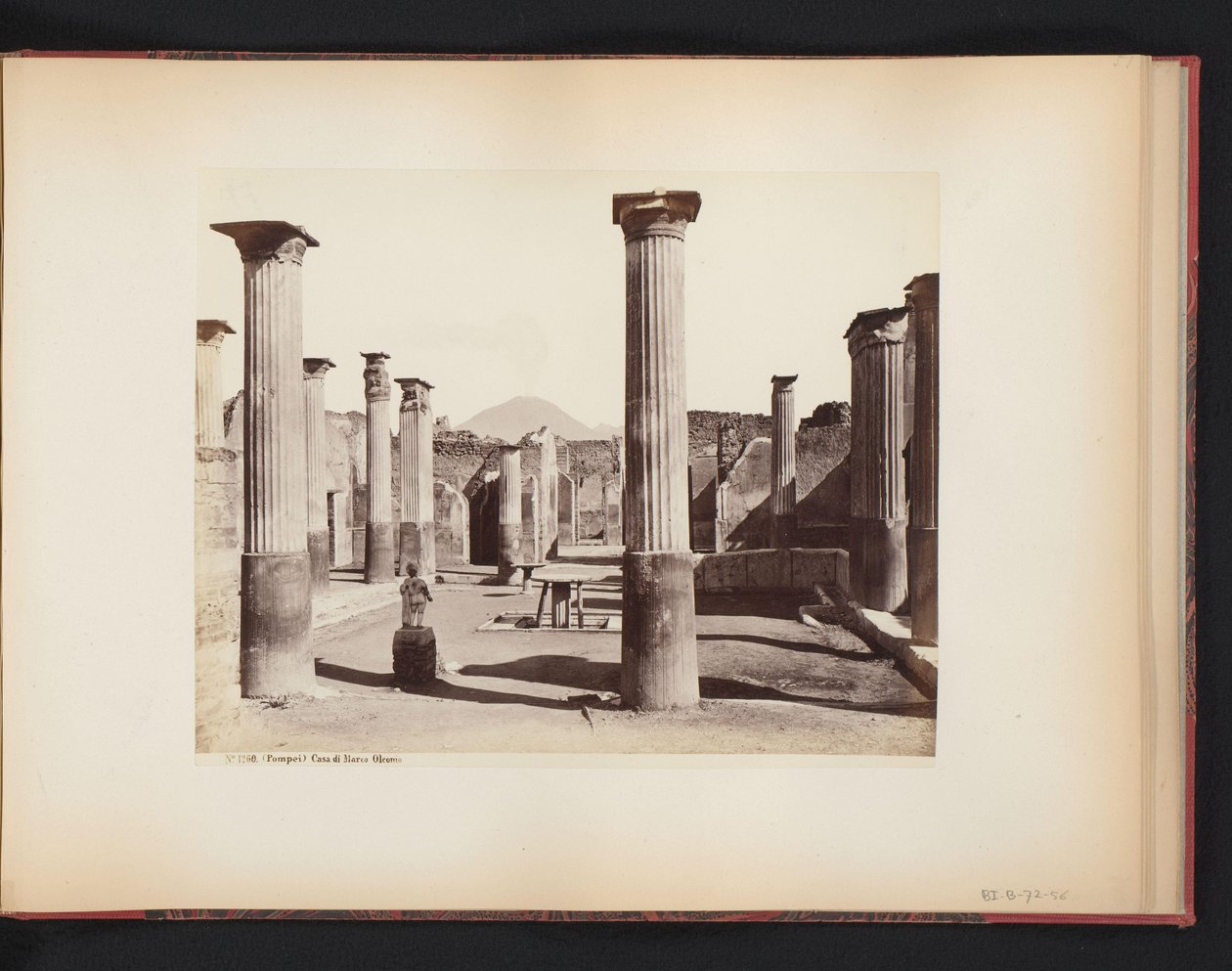 Utsikt over ruinene av huset til Marco Olconio i Pompeii, Italia (Pompeii) Casa di Marco Olconio (tittel på objekt) av Giorgio Sommer (attributed to)
