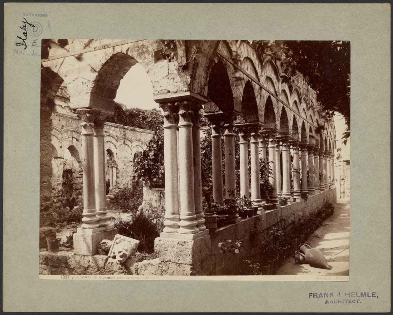 Palermo. S. Giovanni degli Eremati, klostergang av Giorgio Sommer