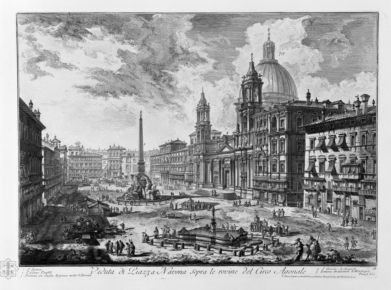 Utsikt over Piazza Navona over ruinene av Agonal Circus. Kirken Sant
