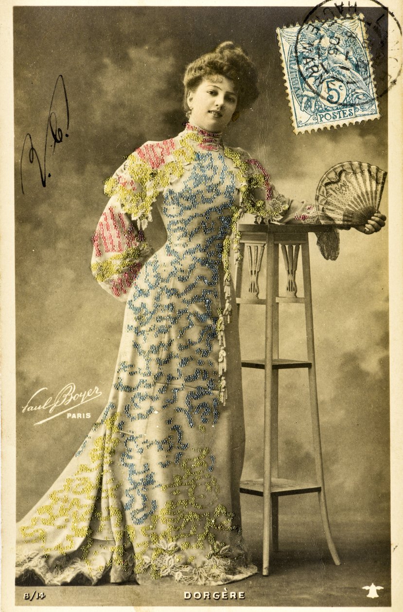 Postkort: Portrett av Arlette Dorgere/Nee Anna Mathilde Irma Jouve (1880 - 1965), komiker, danser og sanger av Phillipe de Marlier