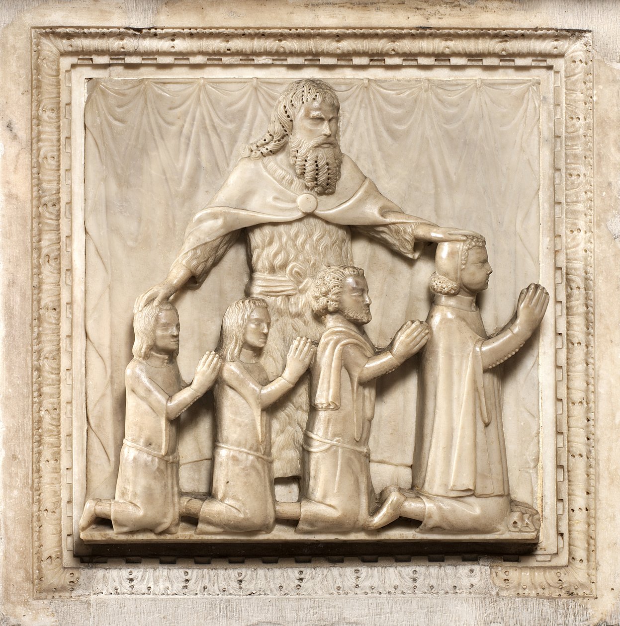 Fire givere og Sankt Peter av Giovanni Balduccio