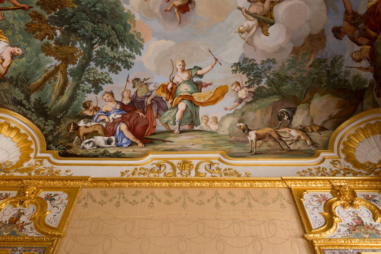 Representasjoner av myten om Diana, av Domenico og Giuseppe Valeriani, freskomaleri, hvelvet tak på soverommet, Kongens leilighet, Jaktbolig, av Filippo Juvarra (1678-1736), Stupinigi, Piemonte, Italia av Giuseppe and Valeriani Domenico Valeriani