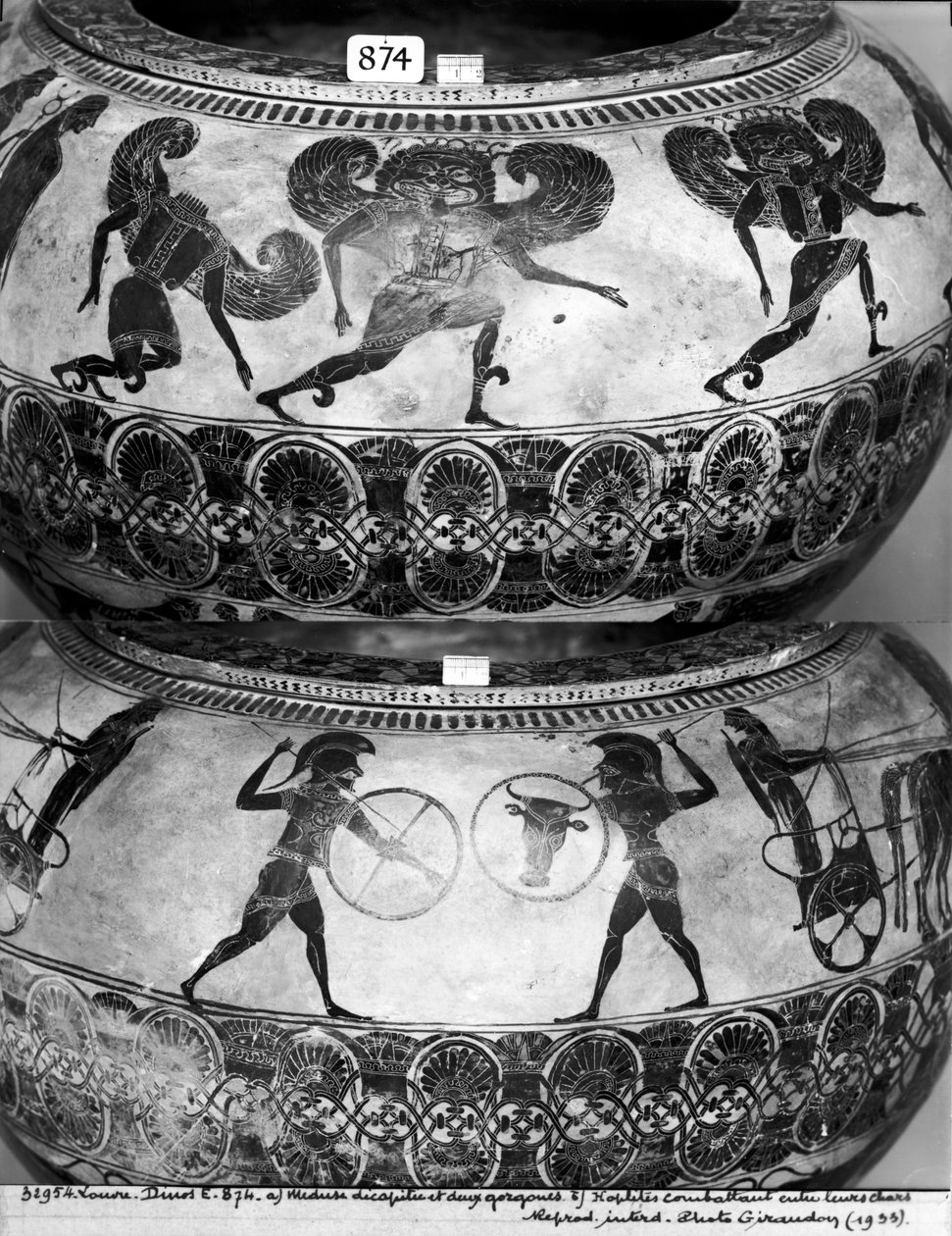 Dinoer som viser (øverst) Medusa halshugget (nederst) og Hoplites Fighting, ca. 580 f.Kr. (keramikk) (se også 438877) av Gorgon Painter