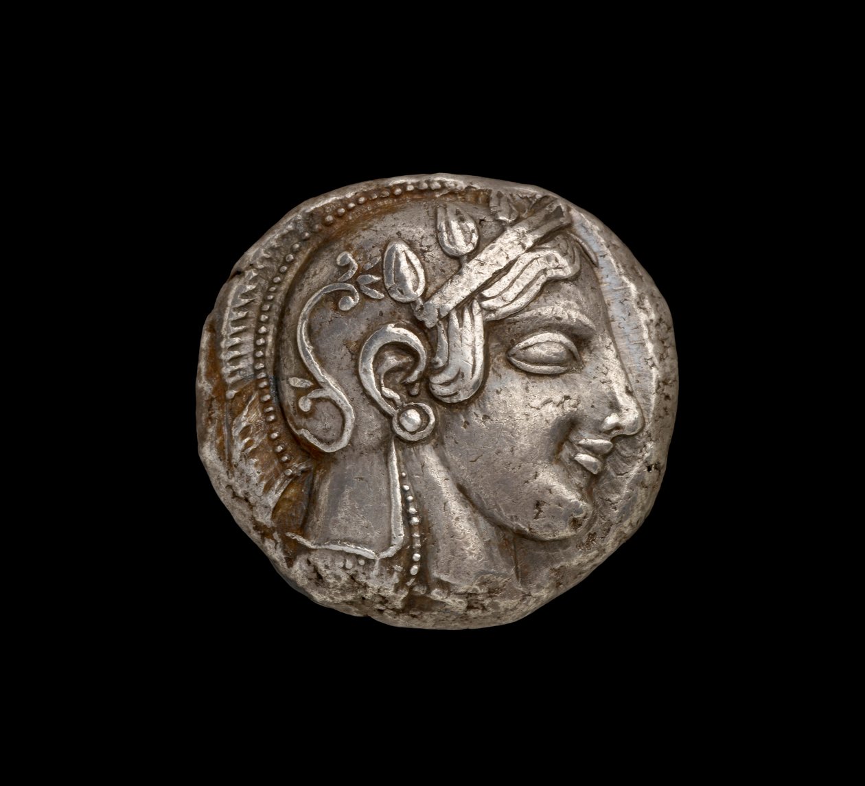Athena Coin, sett på forsiden som viser hodet til Athena, ca. 440 f.Kr. (sølv) (for bakside se 108197) av Greek