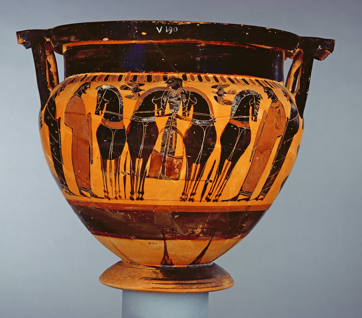 Attisk søylekrater med svart figur dekorert med en vogn med fire hester, av Louvre-maleren F6, fra Gela, ca. 575-550 f.Kr. (keramikk) av Greek