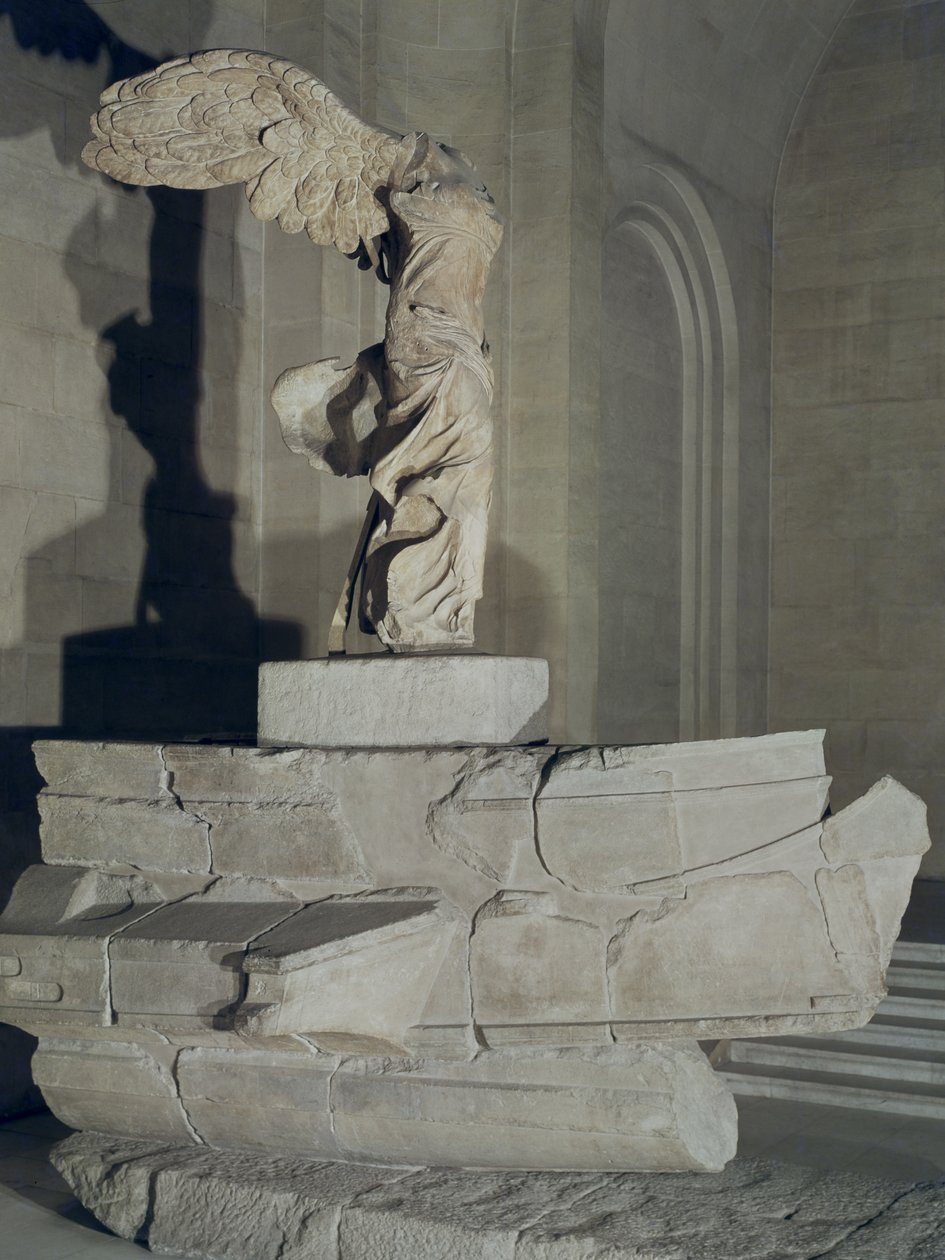 The Victory of Samothrace (parisk marmor) (se også 326608) av Greek