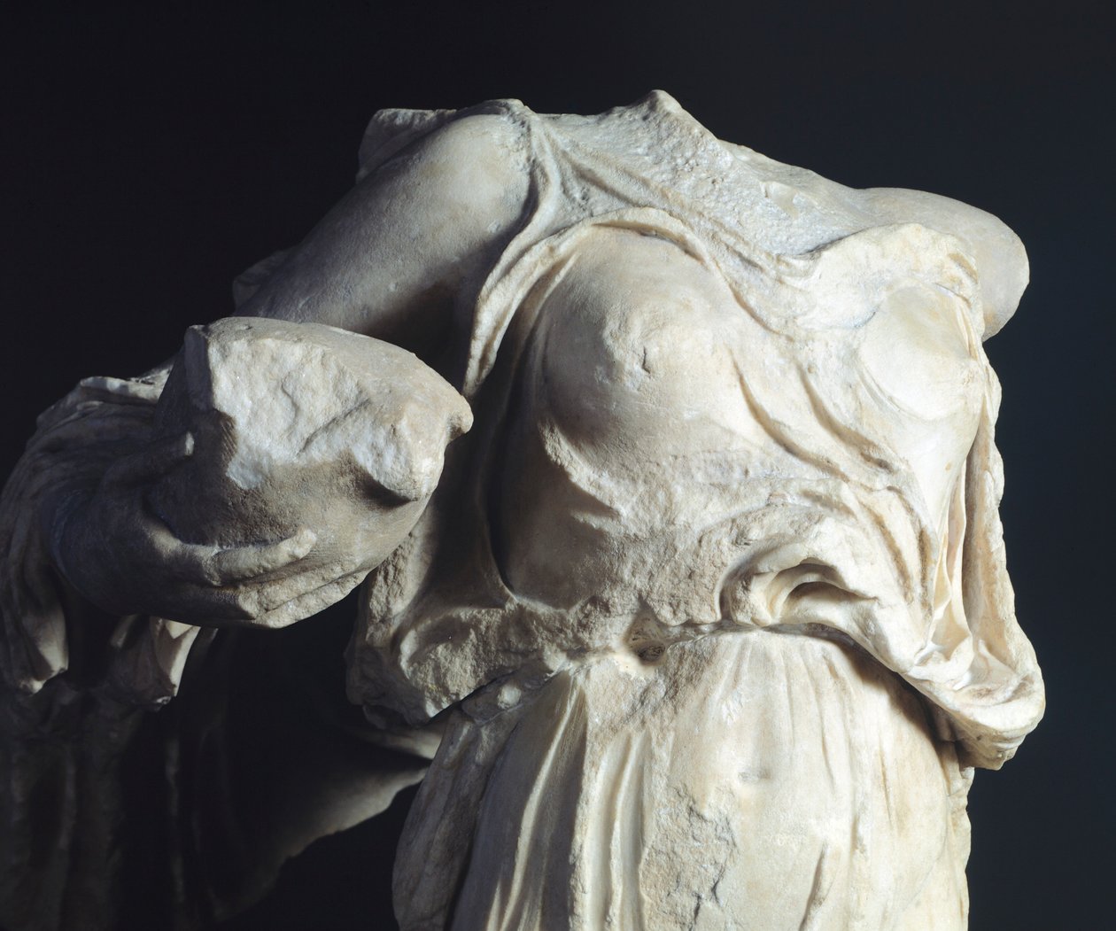 Akroteriefigur, skulptur fra Asclepius-tempelet, Epidaurus, Hellas, gresk sivilisasjon, 4. århundre f.Kr. (skulptur) av Greek