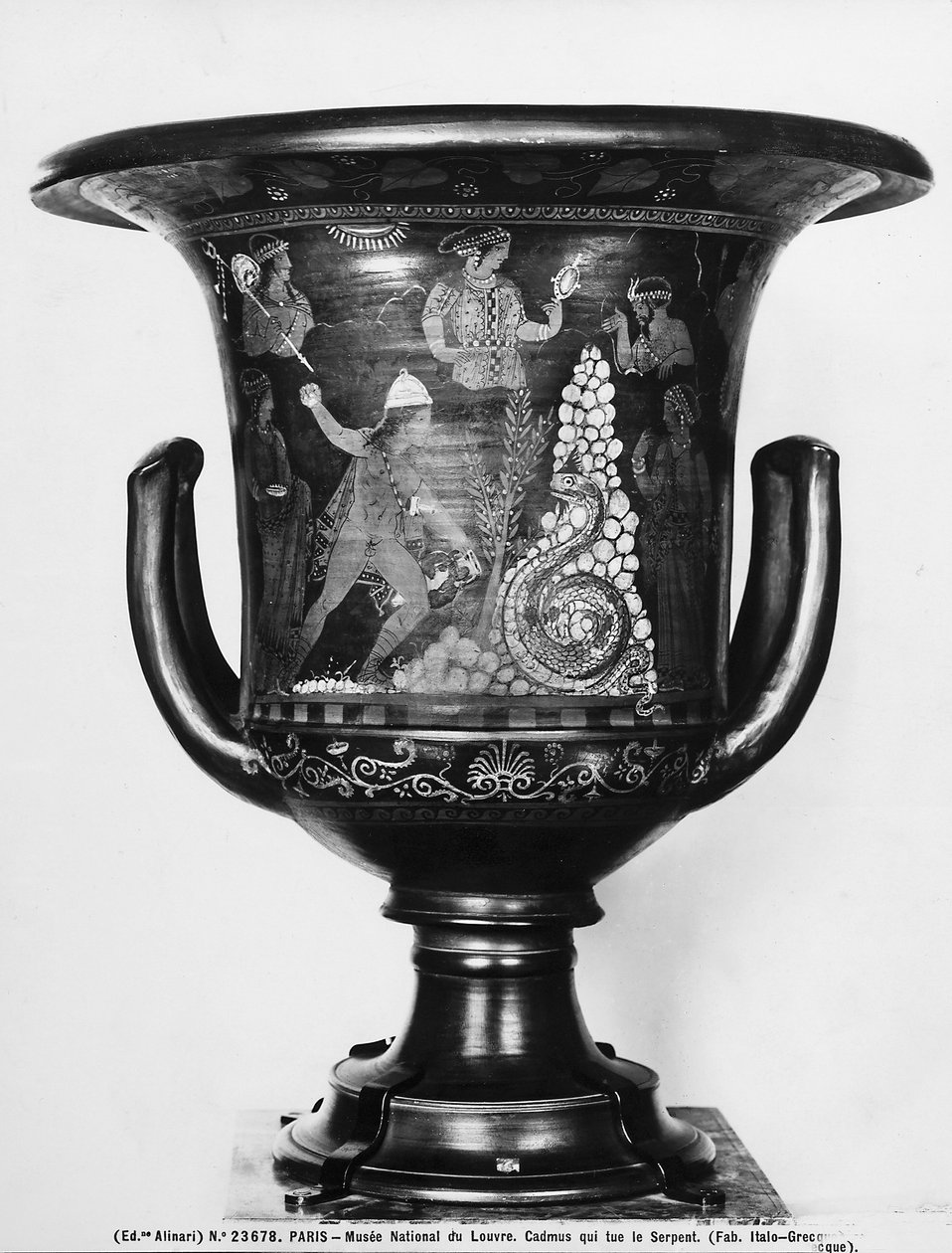 Klokkekrater med mytologiske scener som viser Cadmus og slangen (keramikk) av Greek