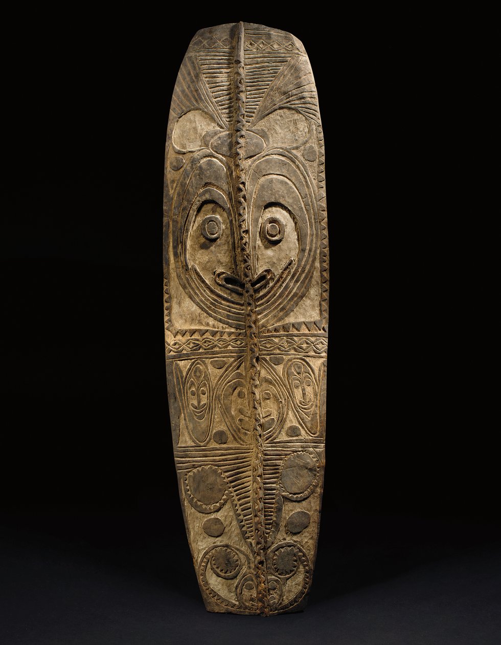Oval East Sepik-skjold, Wogamusin eller April River (tre) av Guinean New