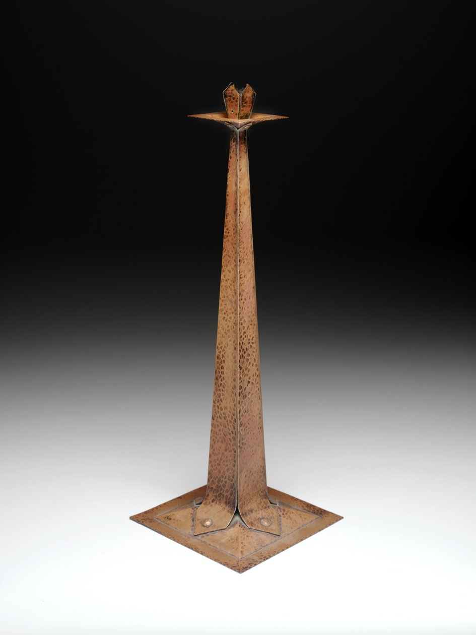 Candlestick, c.1907 (copper) av Gustav Stickley