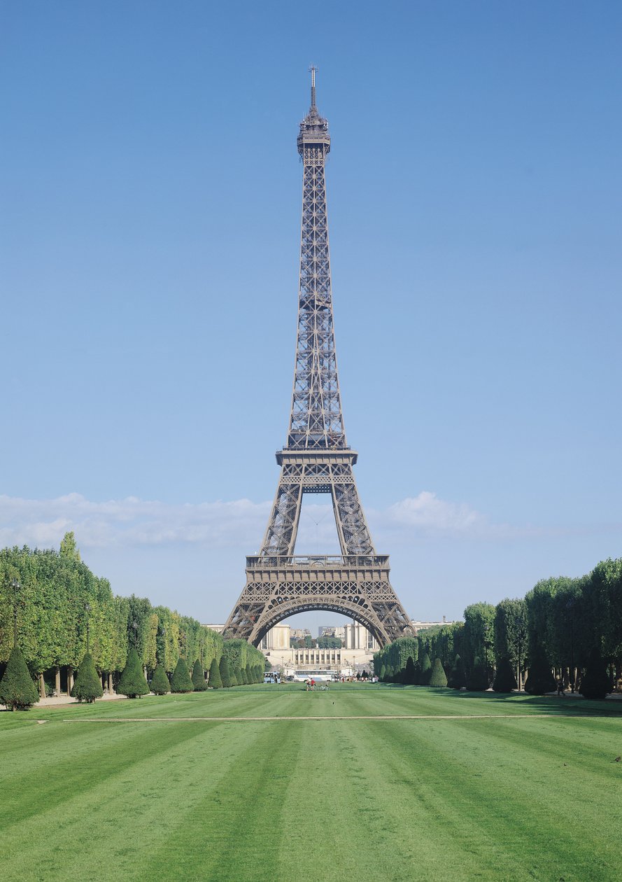 Eiffeltårnet, utsikt mot Palais de Chaillot, bygget 1887-89 av Gustave Eiffel